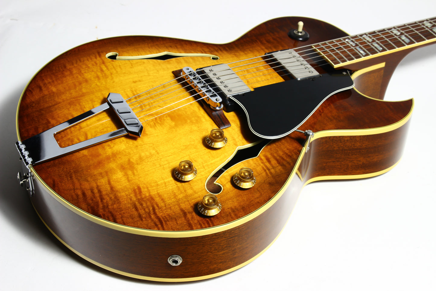 1984 Gibson ES-175 D Sunburst Jazz Archtop Guitar - Bound F-Holes, Figured Top, Mahogany Back, Custom Order?