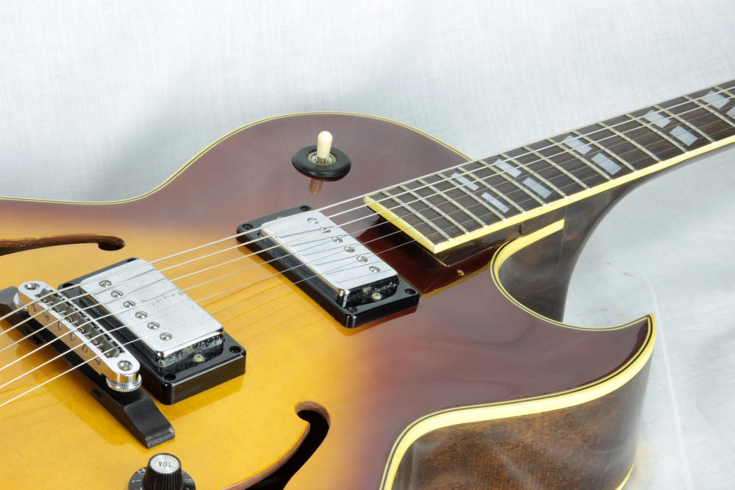 1977 Ibanez 2355 SIGNED M. Sugihara Label Vintage Made in Japan Archtop ES-175 Lawsuit