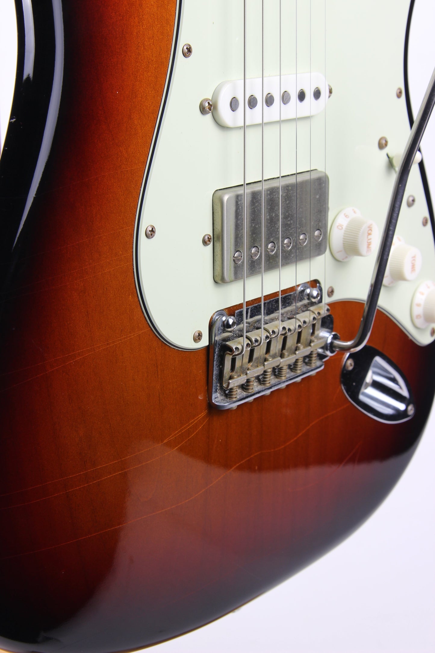 2018 Suhr Classic S Antique Limited Run 3-Tone Sunburst Relic HSS Strat -- Nitro Finish, Roasted Neck, SS Frets