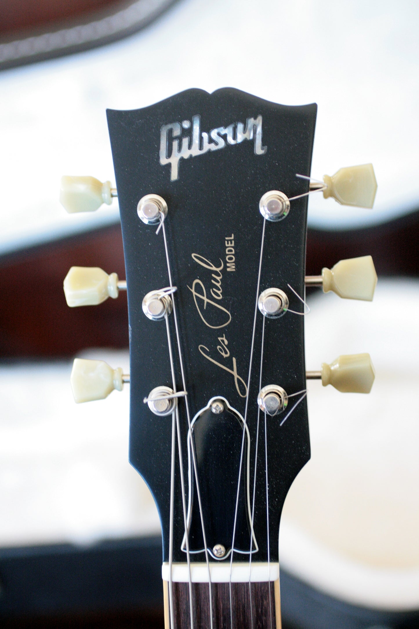MINTY 2007 Gibson Les Paul Standard Flametop Honeyburst plus Zebra Pickups Slash 50's neck! 7.2 lbs!