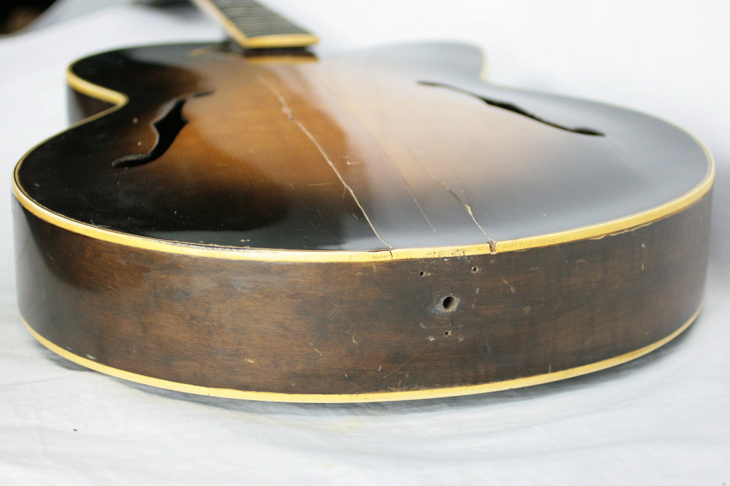 1949 Gibson L-7C Acoustic Archtop Guitar Project in Sunburst L7 Cutaway