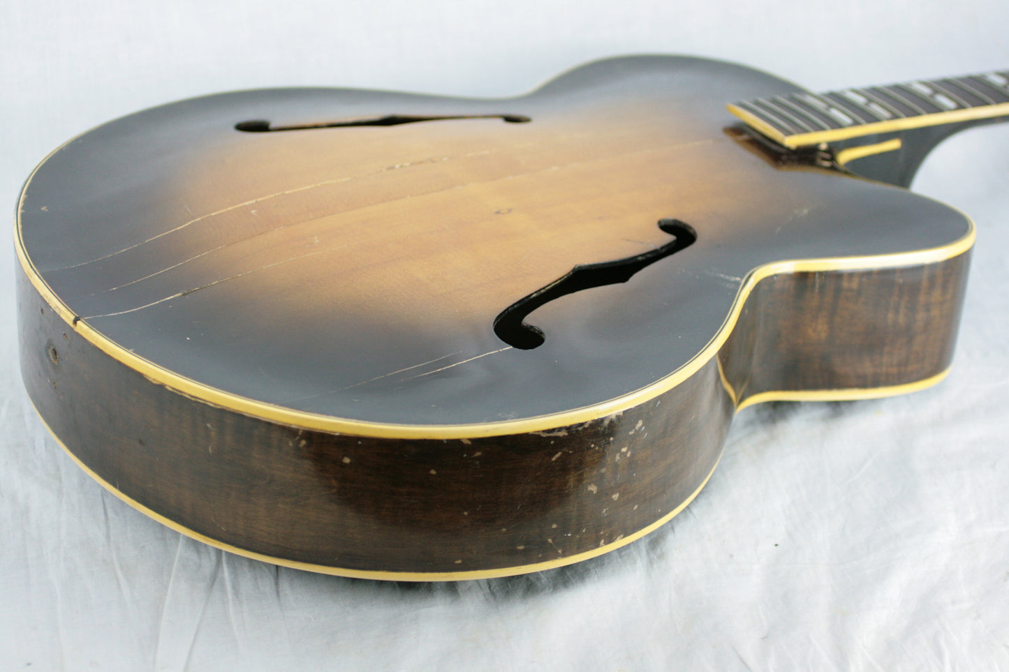 1949 Gibson L-7C Acoustic Archtop Guitar Project in Sunburst L7 Cutaway