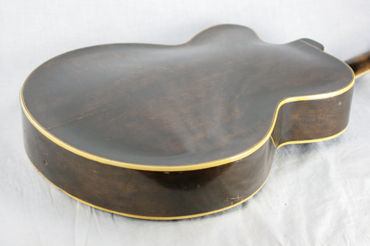 1949 Gibson L-7C Acoustic Archtop Guitar Project in Sunburst L7 Cutaway
