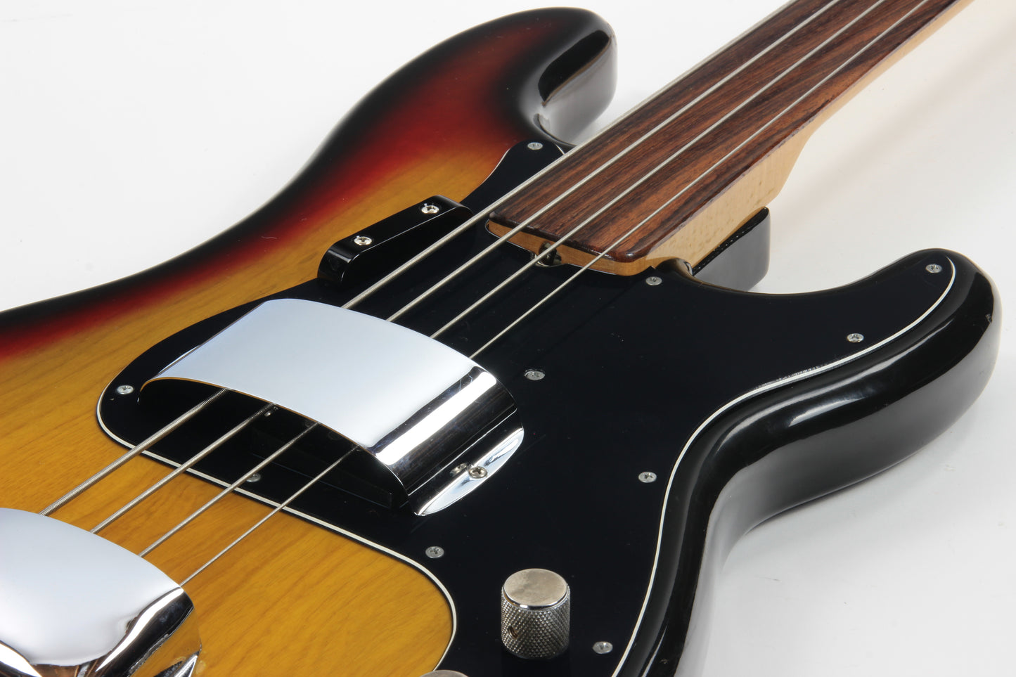 1975 Fender Precision Bass Fretless Vintage - Sunburst, Rosewood Board, Clean P-Bass!