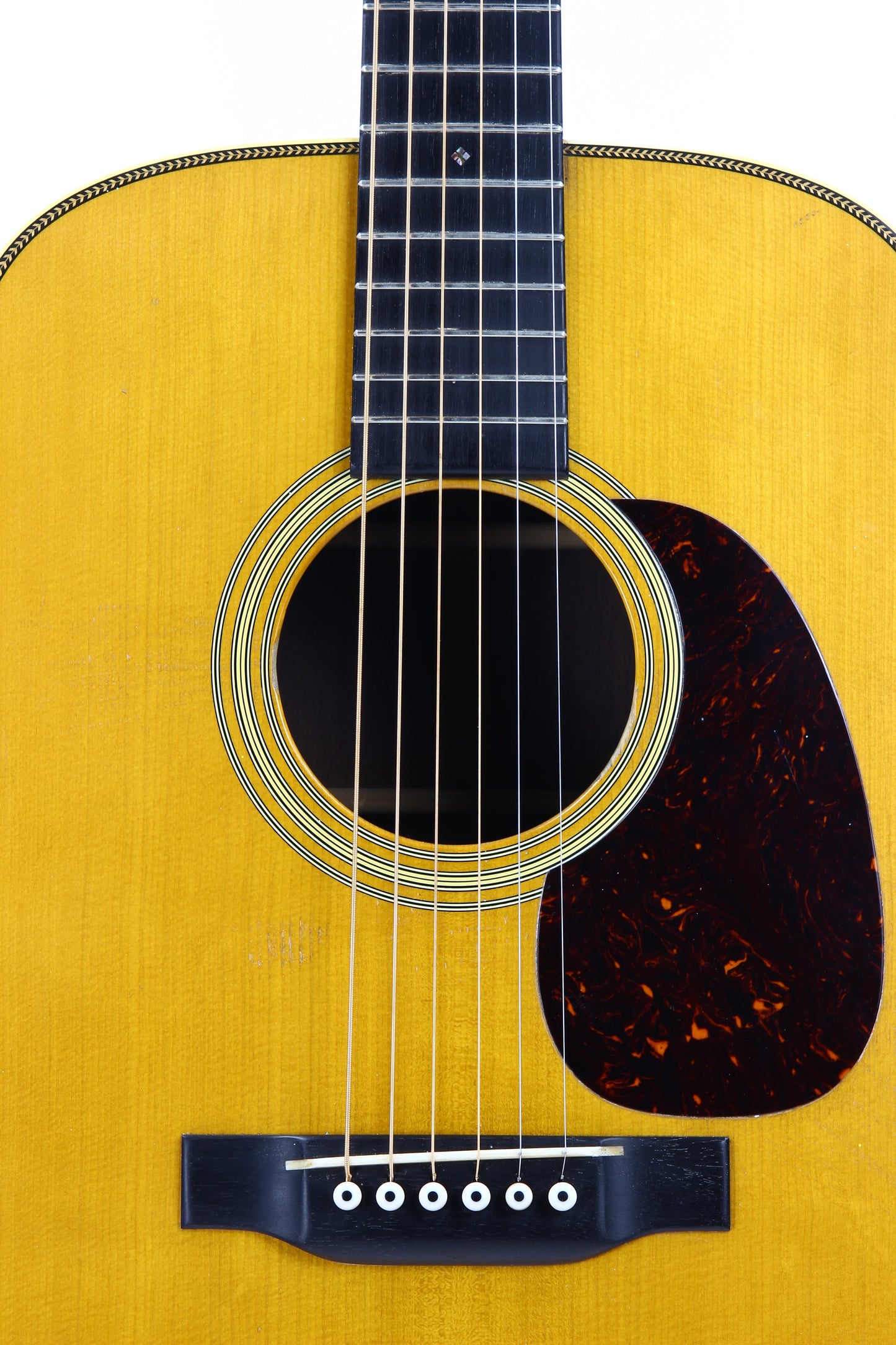 2019 Martin D-28 Authentic 1937 AGED VTS Madagascar Rosewood, Adirondack Spruce - Dreadnought Guitar d28