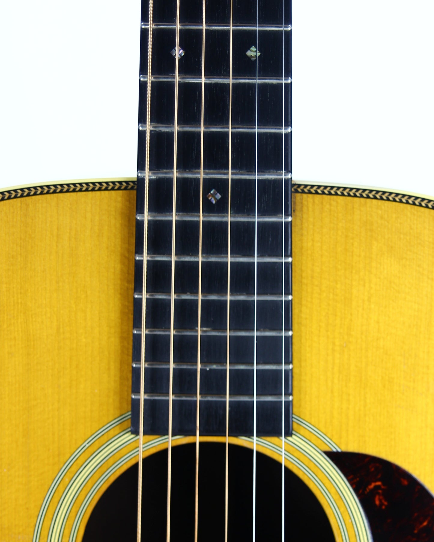2019 Martin D-28 Authentic 1937 AGED VTS Madagascar Rosewood, Adirondack Spruce - Dreadnought Guitar d28