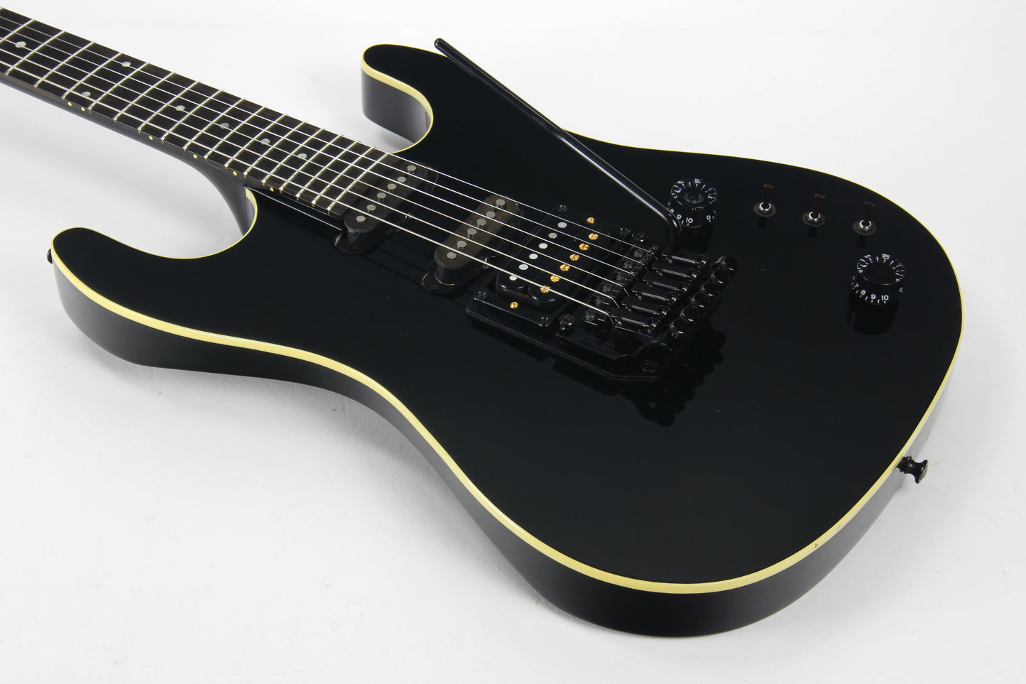 RARE 1987 Gibson U2 Floyd Rose Flying V Raised Logo US-1 - Black Neck-Through Super Strat