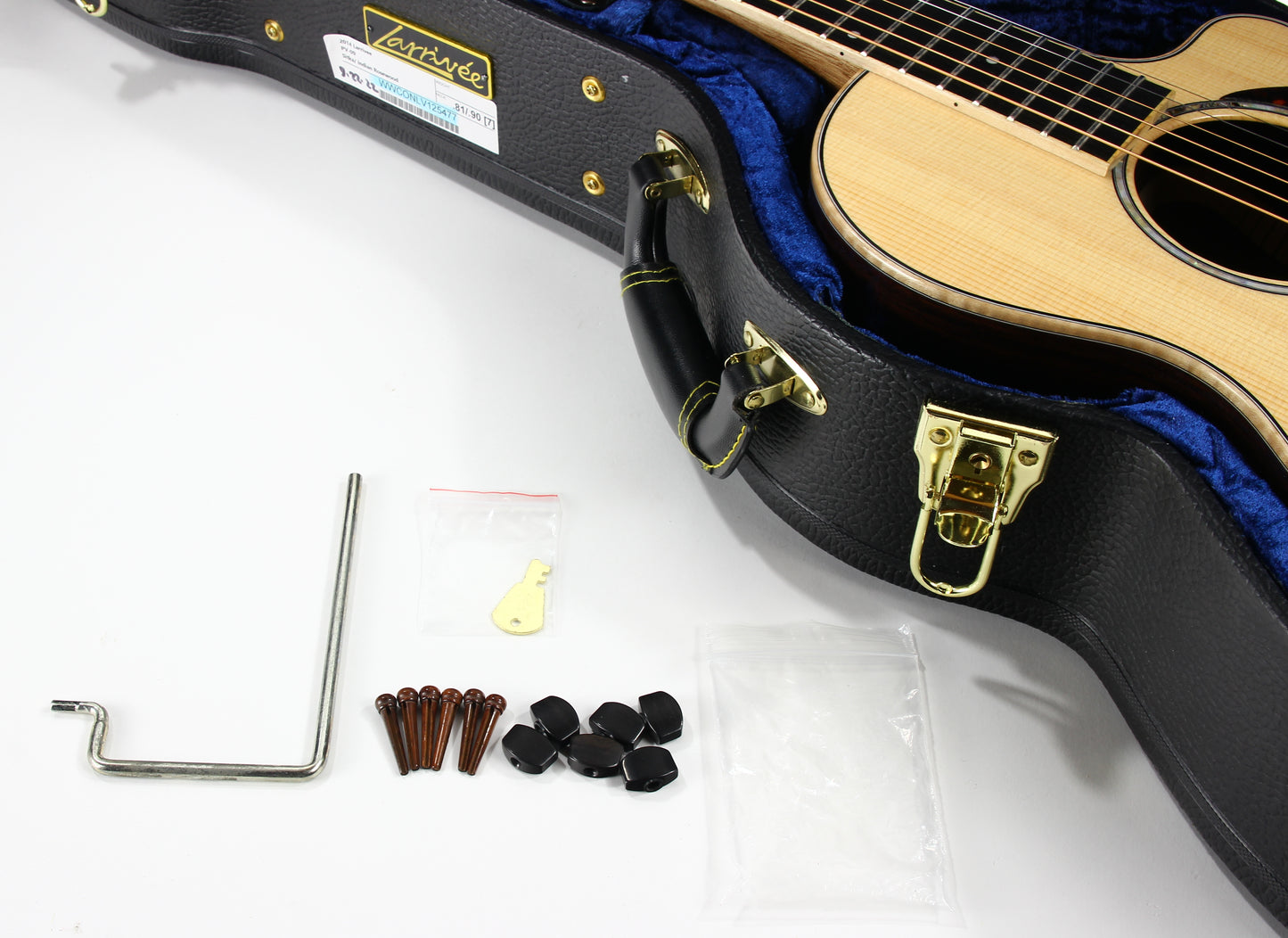 2014 Larrivee USA PV-09 Parlor Small Body Venetian Cutaway Acoustic Guitar -- Sitka Spruce, East Indian Rosewood!