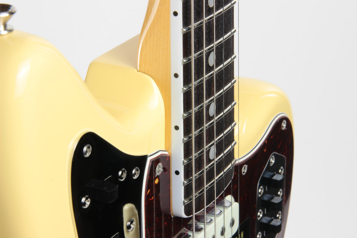 Fender 1965 American Vintage Thin Skin Jaguar Reissue - White, Matching Headstock, Bound, Lacquer, AVRI