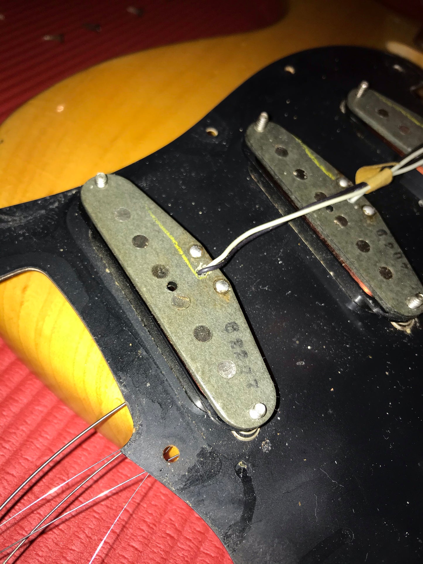 LIGHT! 1977 Fender Stratocaster FLAMED ASH Natural - Maple Neck Strat Vintage USA 1970's Hardtail