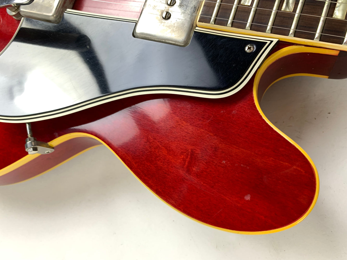 1963 Gibson ES-330TDC Cherry FACTORY BIGSBY w Original Hard Case Exceptionally Clean Vintage Guitar!