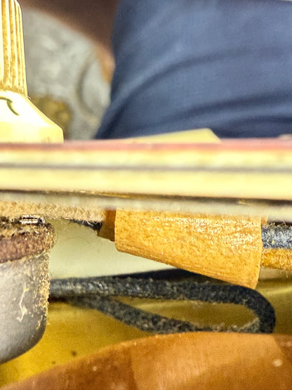 1961 Fender Jazzmaster Sunburst Vintage | 100% Original & Hard Case, Slab Board Neck, Offset Guitar