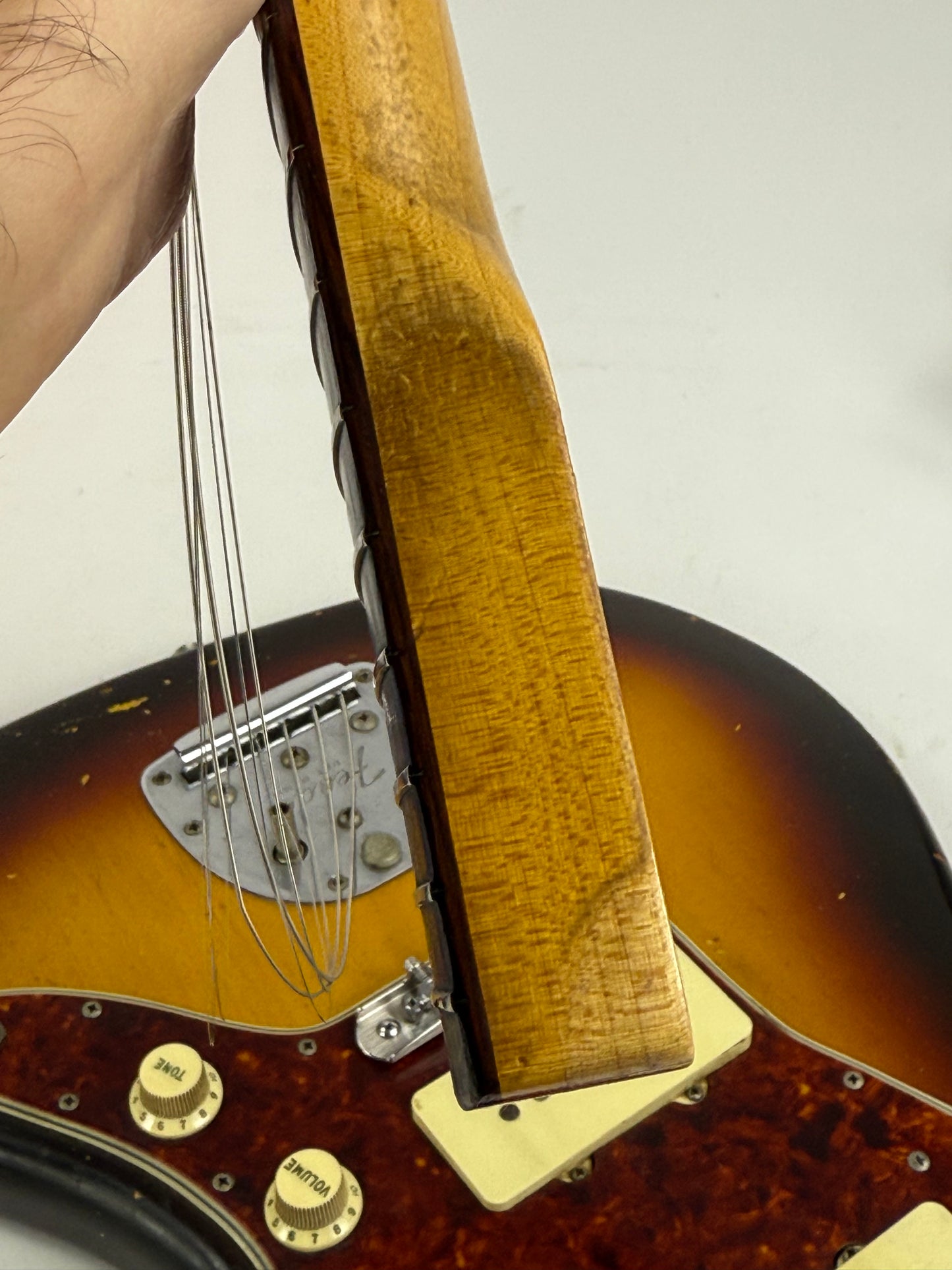 1961 Fender Jazzmaster Sunburst Vintage | 100% Original & Hard Case, Slab Board Neck, Offset Guitar