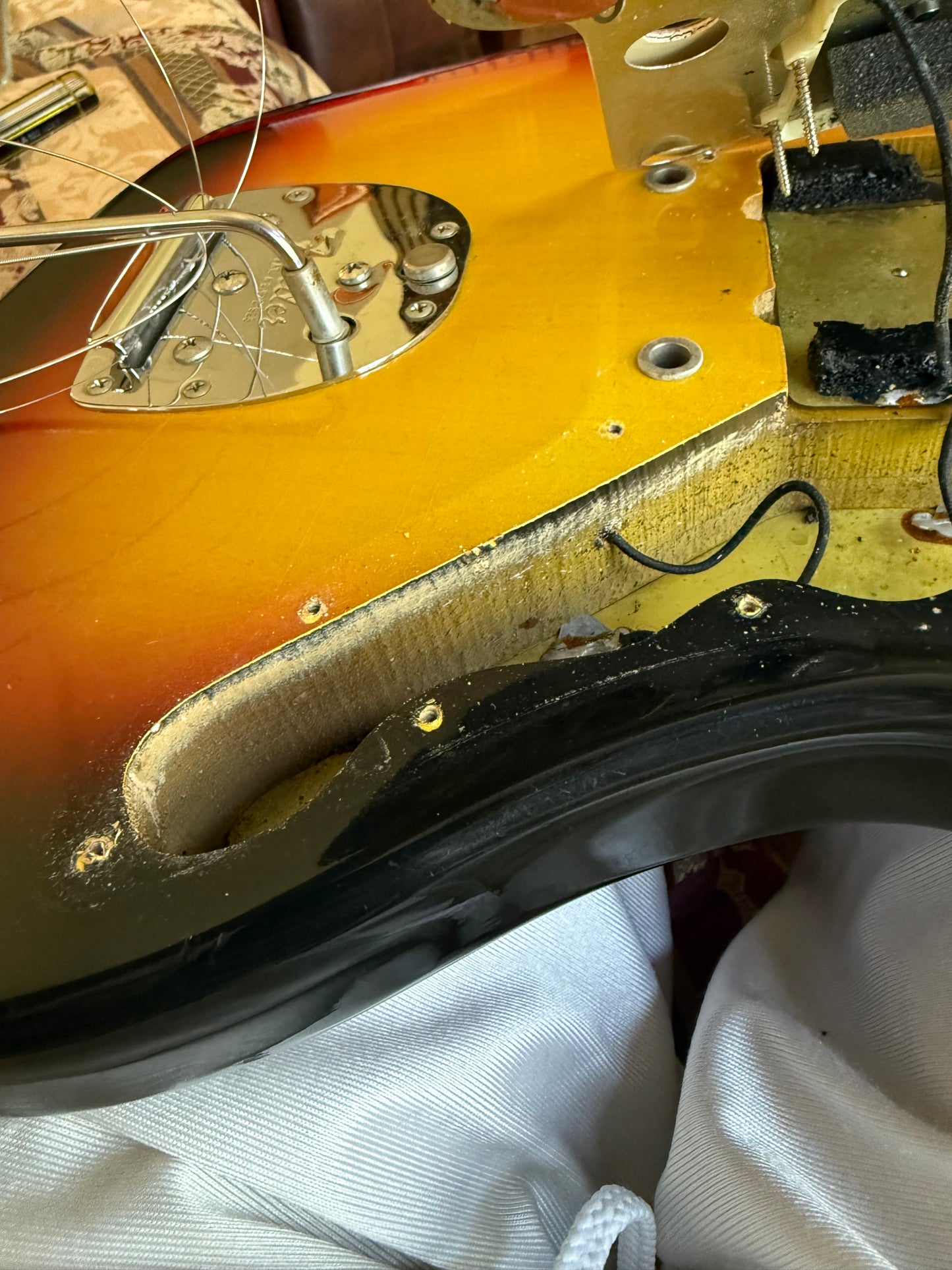 1966 Fender Jazzmaster Sunburst w Original Case CLEAN Vintage Guitar Dots and Bound!
