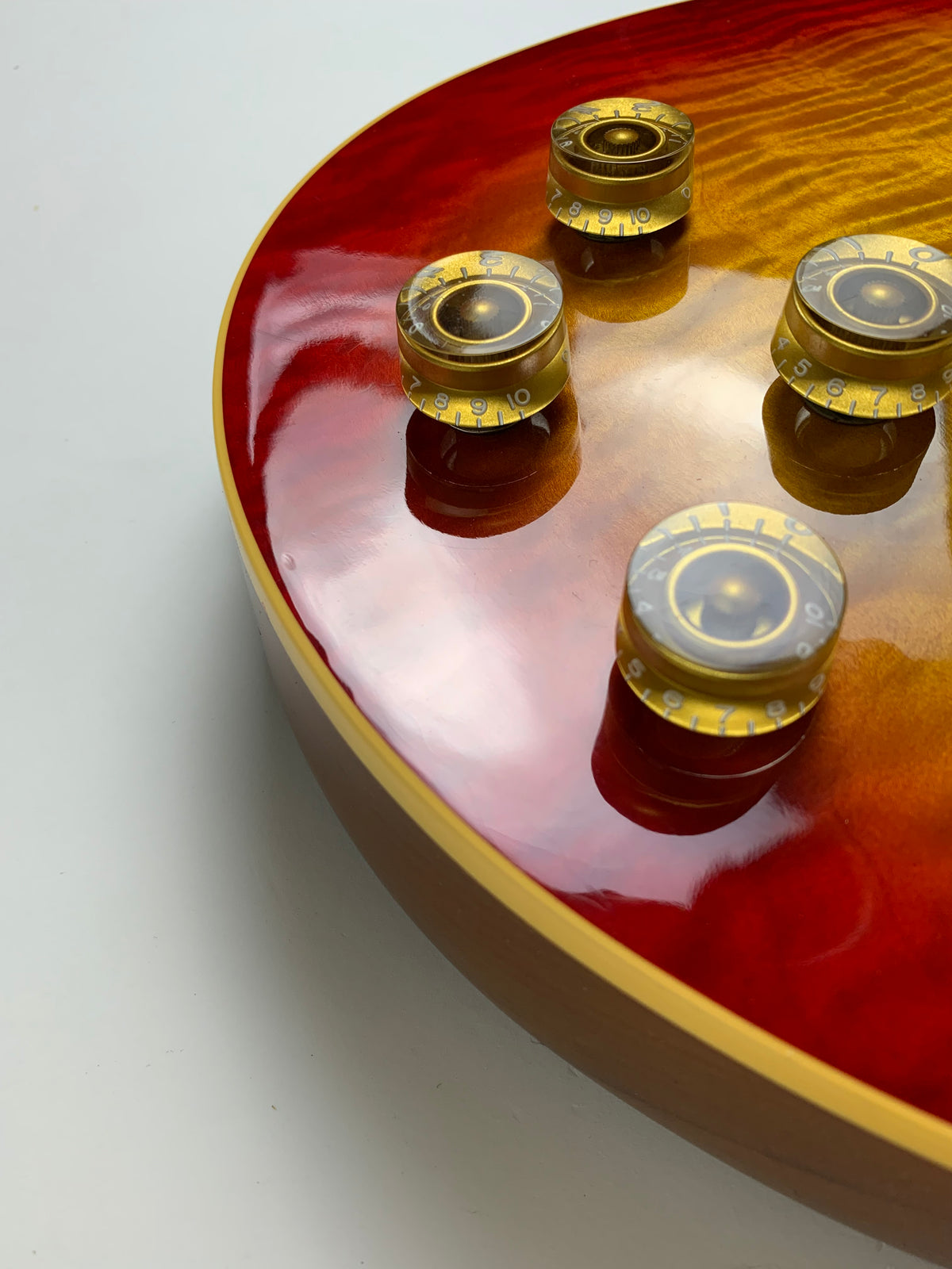 1986 Gibson Les Paul Standard | RARE 2-Piece FLAMETOP Cherry Sunburst UNIQUE