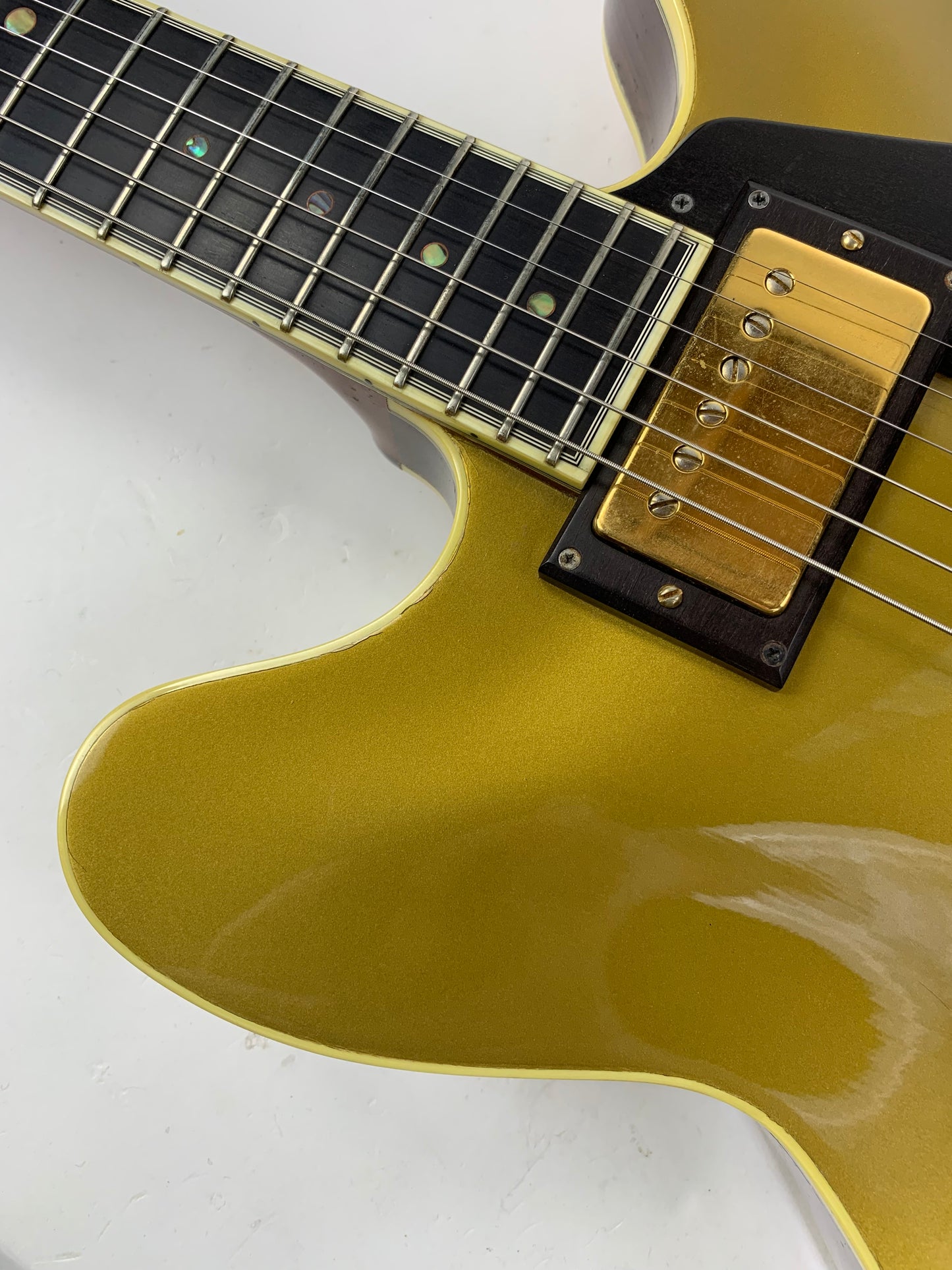 2001 Tom Ribbecke Testadura Goldtop - Masterbuilt w Brazilian Rosewood Center Block & Sides