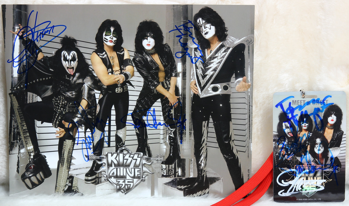 SIGNED BY KISS! 2009 Gibson '76 Reissue Explorer - Paul Stanley, Gene Simmons, Tommy Thayer, Eric Singer Autographs - Kiss Alive 35 Tour!