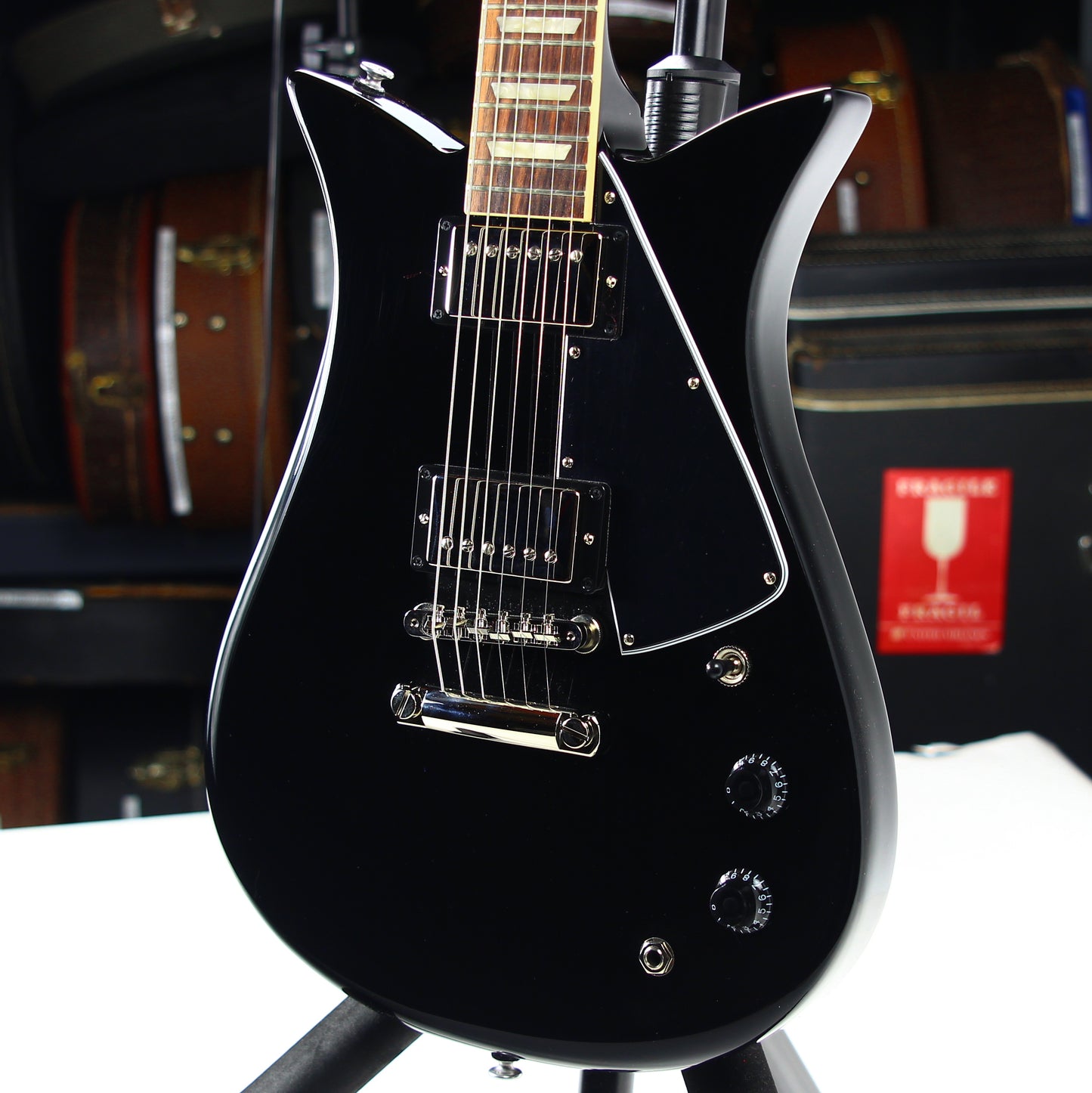 2024 Gibson USA Theodore Standard Ebony Black | 2 Humbuckers