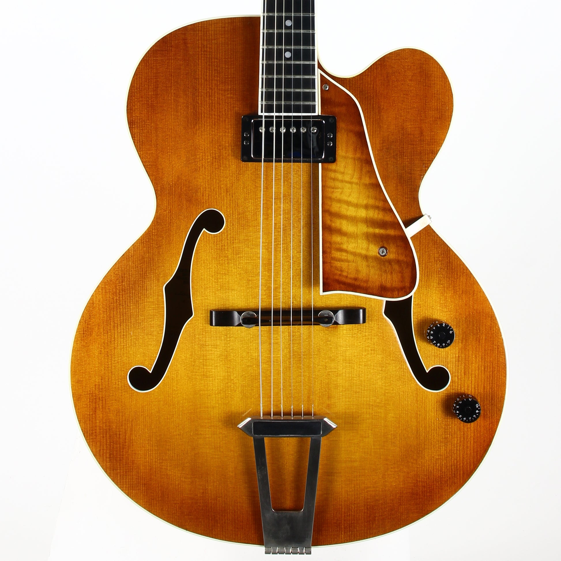 1994 Heritage USA Eagle Classic Archtop Guitar  ASB Almond Sunburst