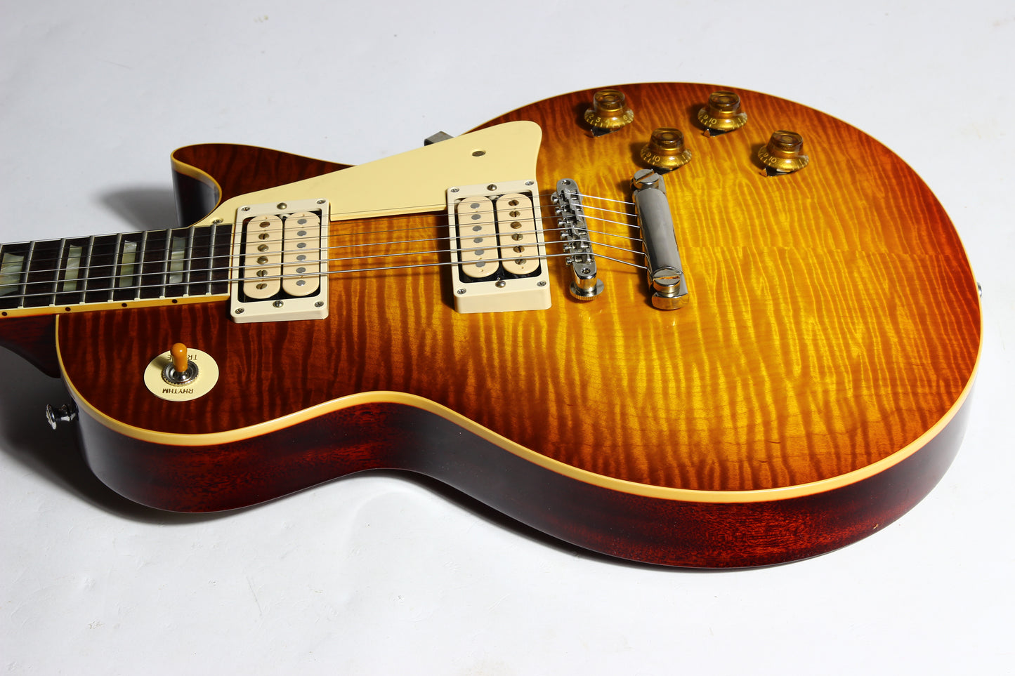 2025 Gibson Custom Shop '59 Les Paul Standard Historic Reissue 1959 R9 DOUBLE CREAM Tea Burst