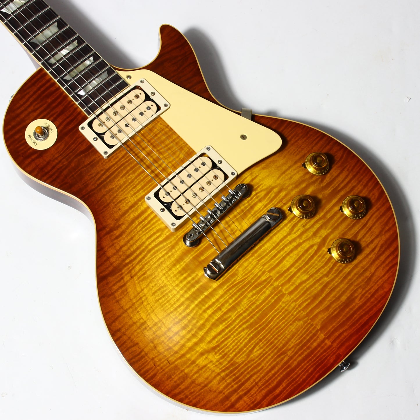 2025 Gibson Custom Shop '59 Les Paul Standard Historic Reissue 1959 R9 DOUBLE CREAM Tea Burst