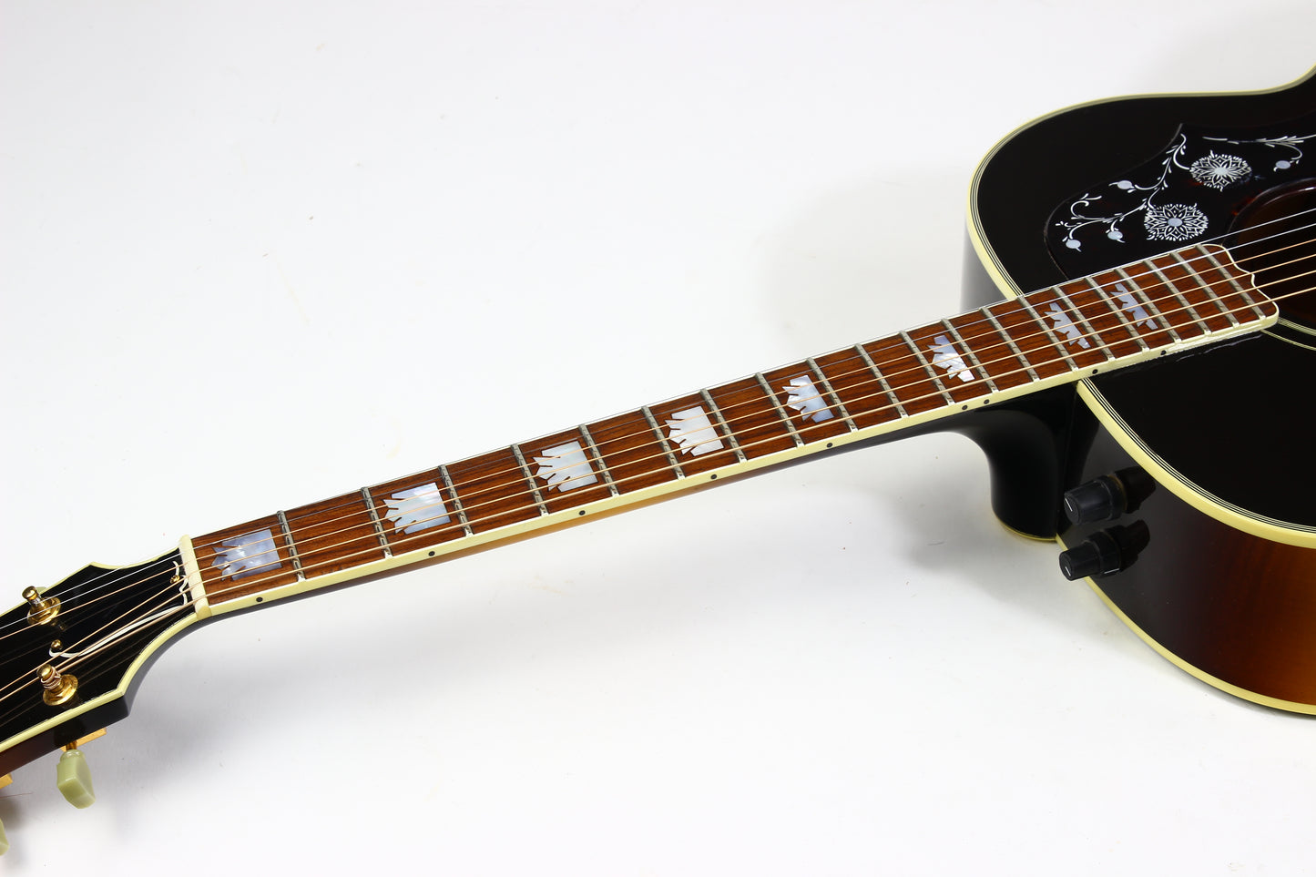 1991 Gibson Montana SJ-200 Jumbo Acoustic Electric Guitar J200 E Sunburst