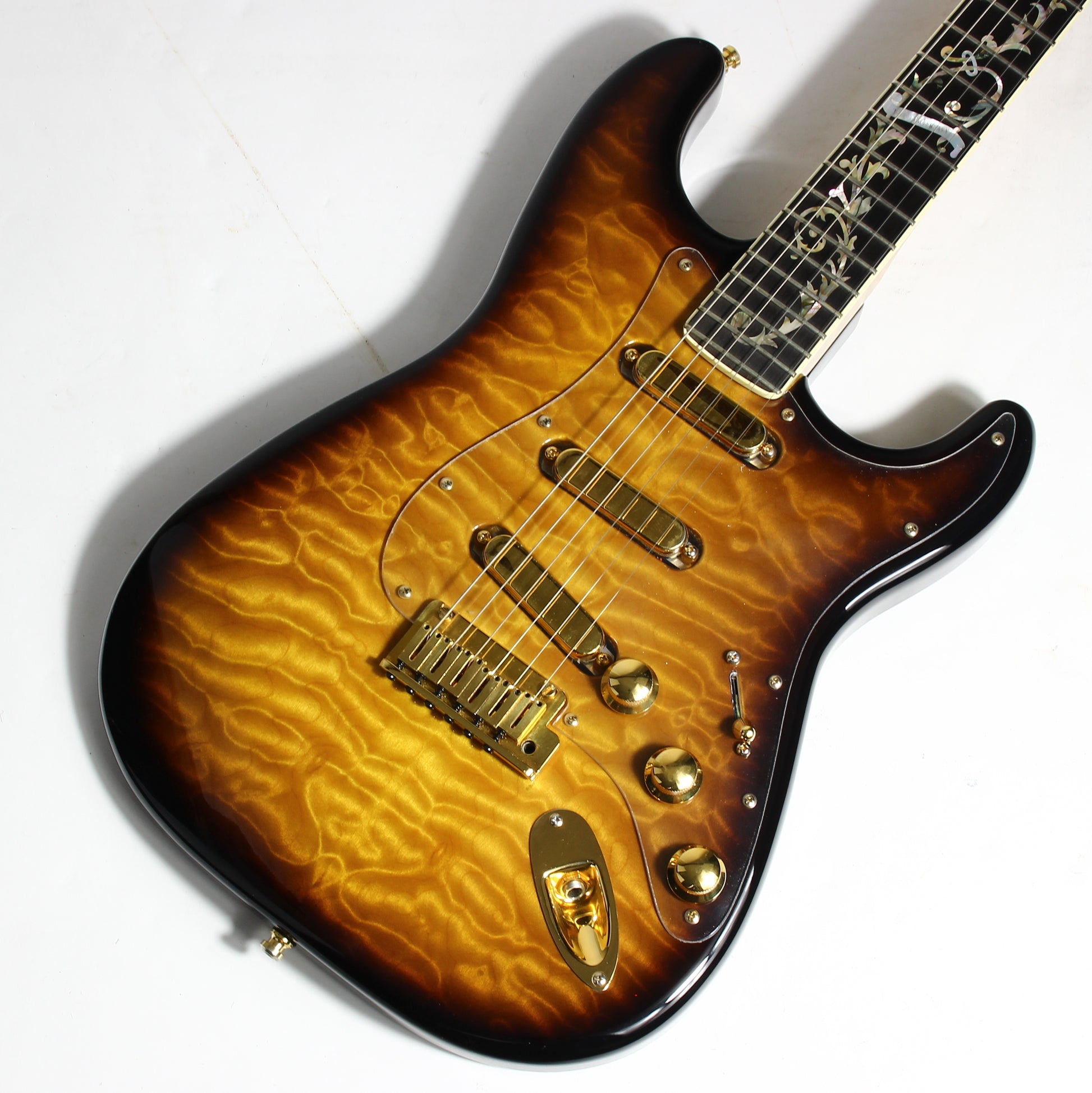 1994 Fender Custom Shop TREE OF LIFE Stratocaster Killer Quilt 30th Anniversary