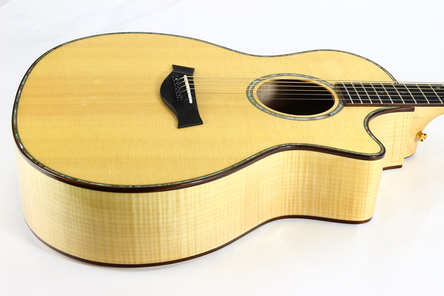 UNPLAYED! 2003 Taylor 614ce-L3 Fall Limited - Flamed Maple, Cocobolo Fittings, 914 Abalone Inlays!