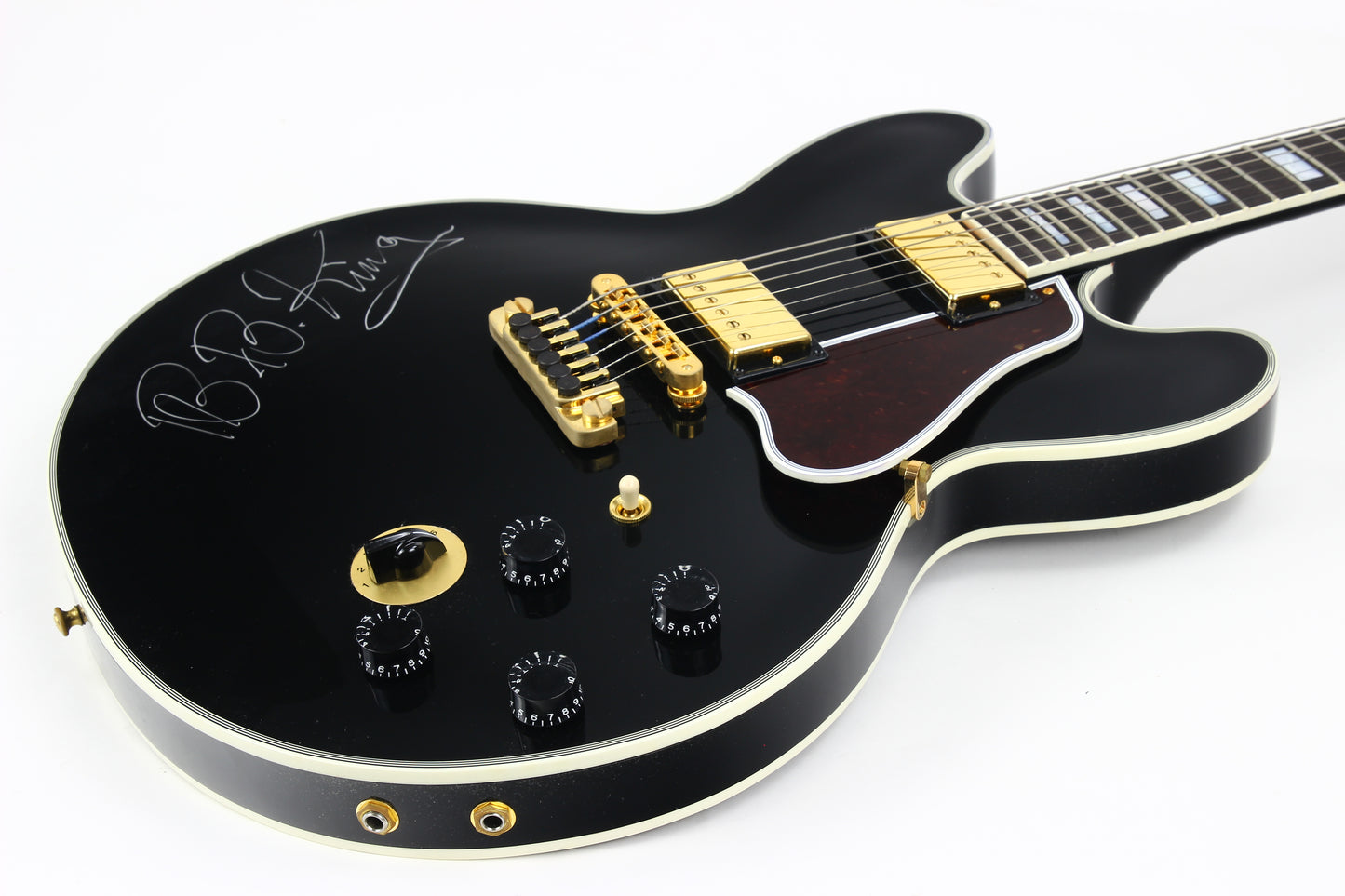 2004 Gibson BB King Lucille ES-355 Ebony Black SIGNED AUTOGRAPHED by the Blues Legend JSA Authenticated!