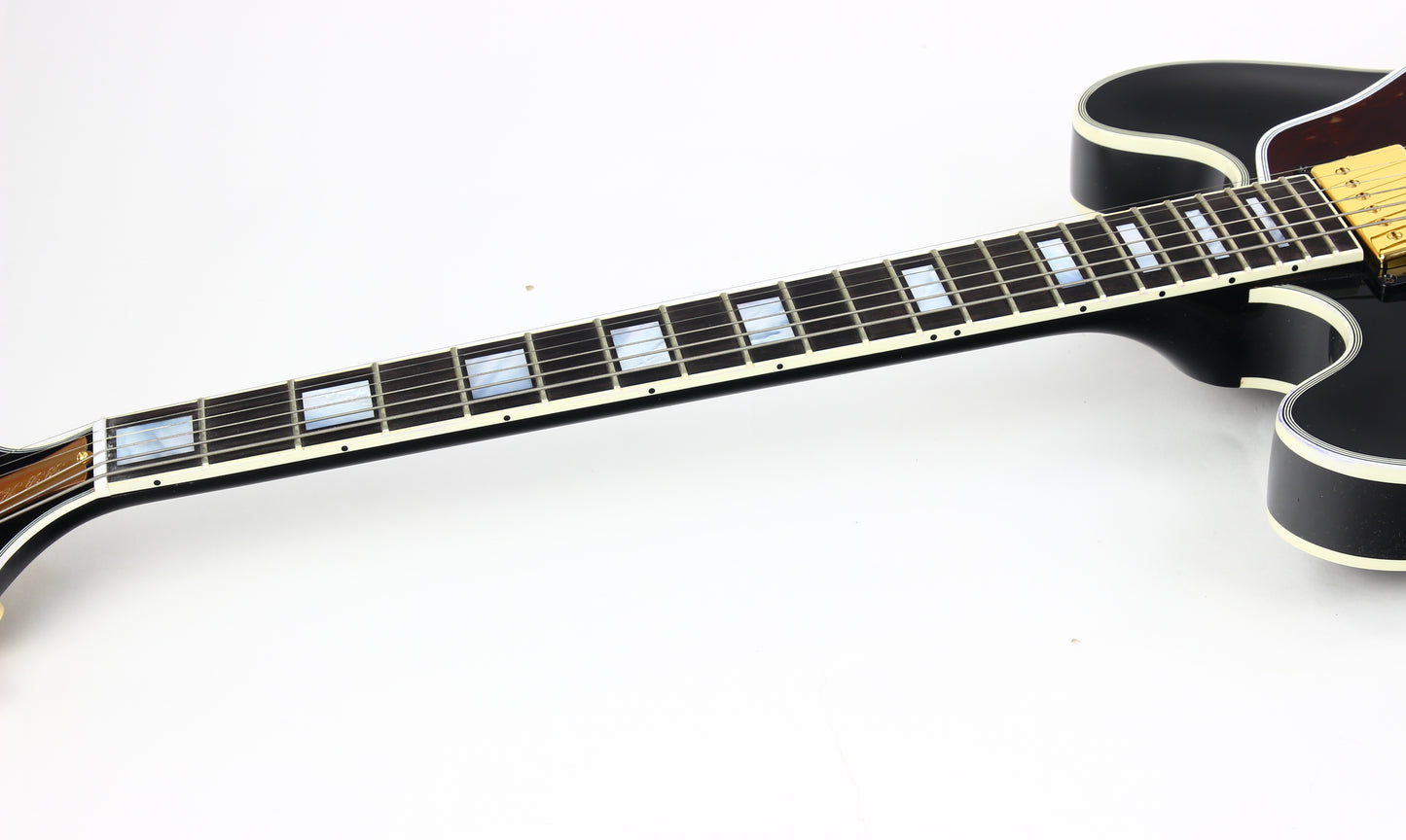 2004 Gibson BB King Lucille ES-355 Ebony Black SIGNED AUTOGRAPHED by the Blues Legend JSA Authenticated!