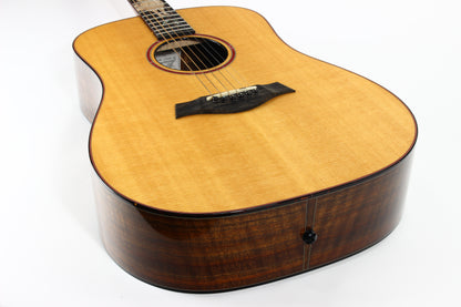 UNPLAYED! 1997 Taylor Cujo-10 Dreadnought Stephen King Signed Model Acoustic Guitar - Cedar/Walnut 14