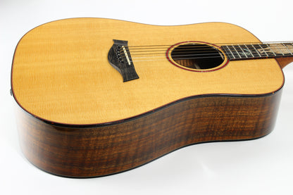 UNPLAYED! 1997 Taylor Cujo-10 Dreadnought Stephen King Signed Model Acoustic Guitar - Cedar/Walnut 14