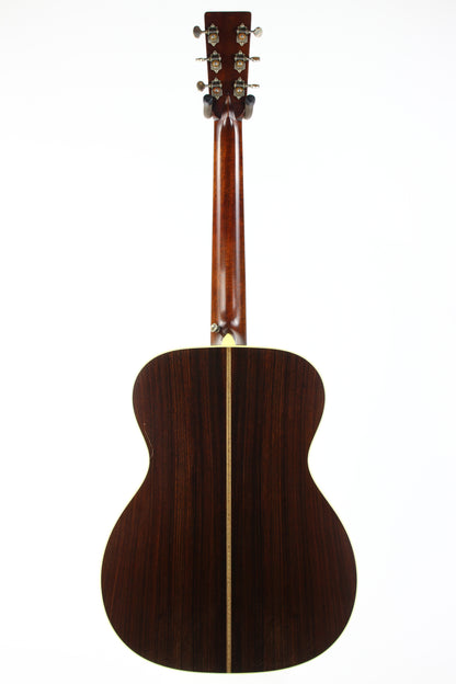 Martin Custom Shop 000-28 Authentic 1937 Aged Ambertone Stage 1 Aging Adirondack Spruce and Rosewood