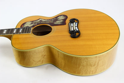2005 Gibson Custom Shop Montana Gold J-200 w Original Case Jumbo Flattop!