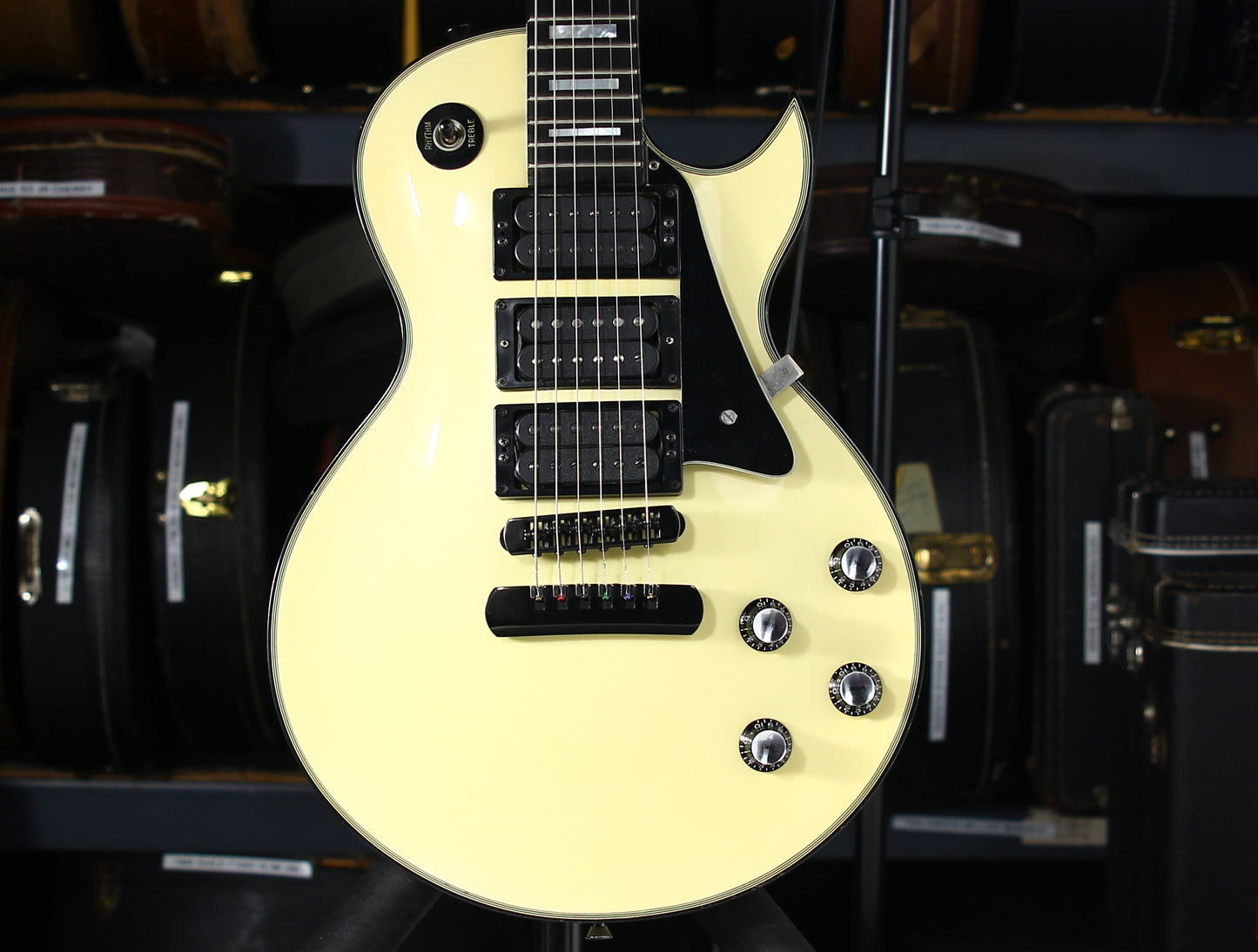 1987 Heritage H147 White w/ Black Multi-Ply Binding | Sharp Cutaway 3 Pickups