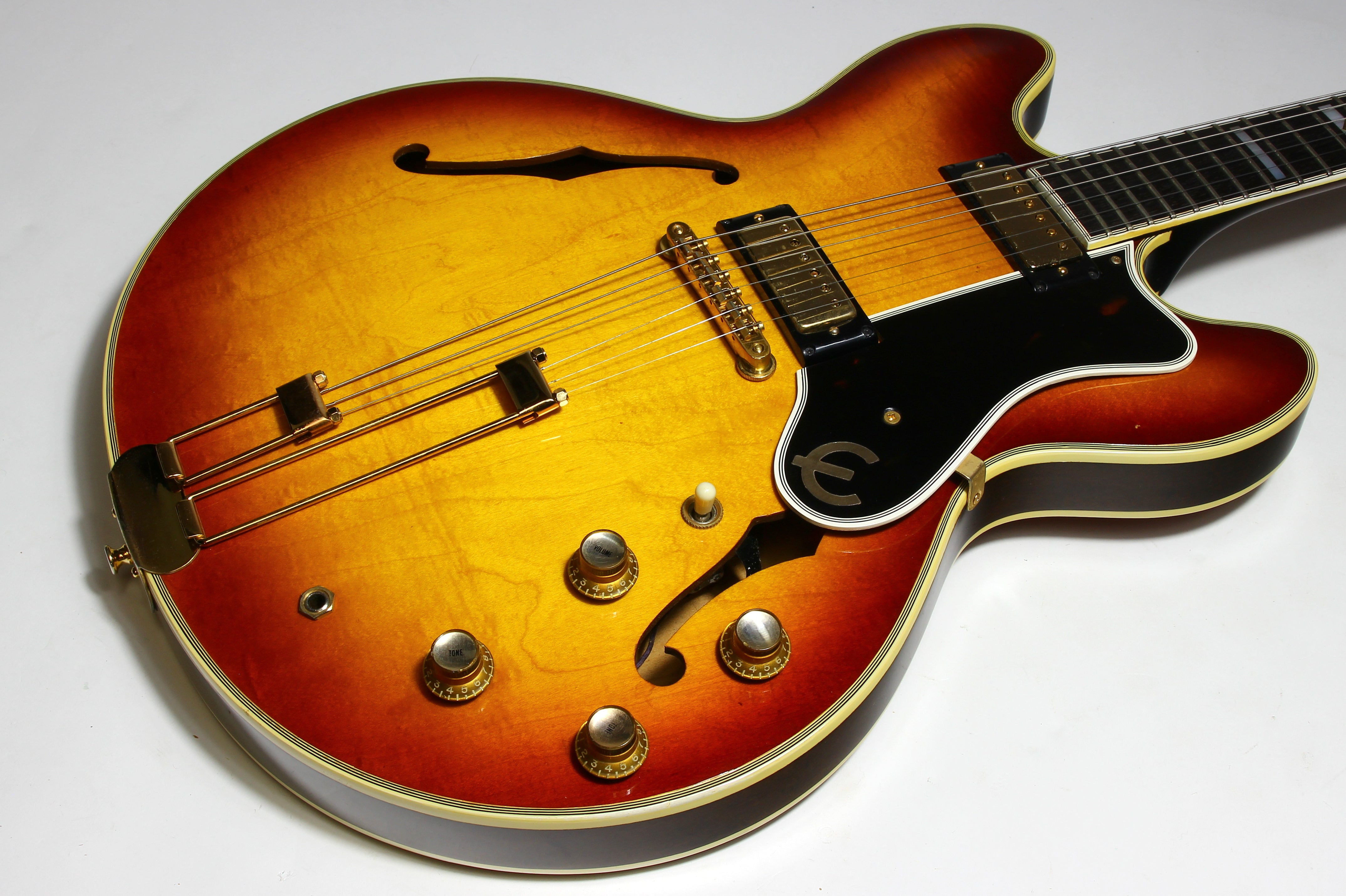 1964 Epiphone Sheraton Sunburst w Original Case | Wide Nut Vintage