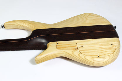 MTD Michael Tobias Designs Through Neck TN 535–24 Bass Kingston New York USA Five String Spalted Maple Bartolini Pickups
