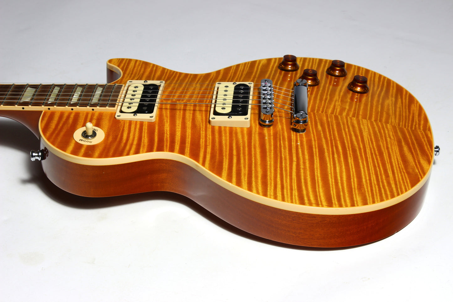 2013 Gibson Les Paul Standard PREMIUM PLUS Trans Amber Slash Pickups KILLER TOP!