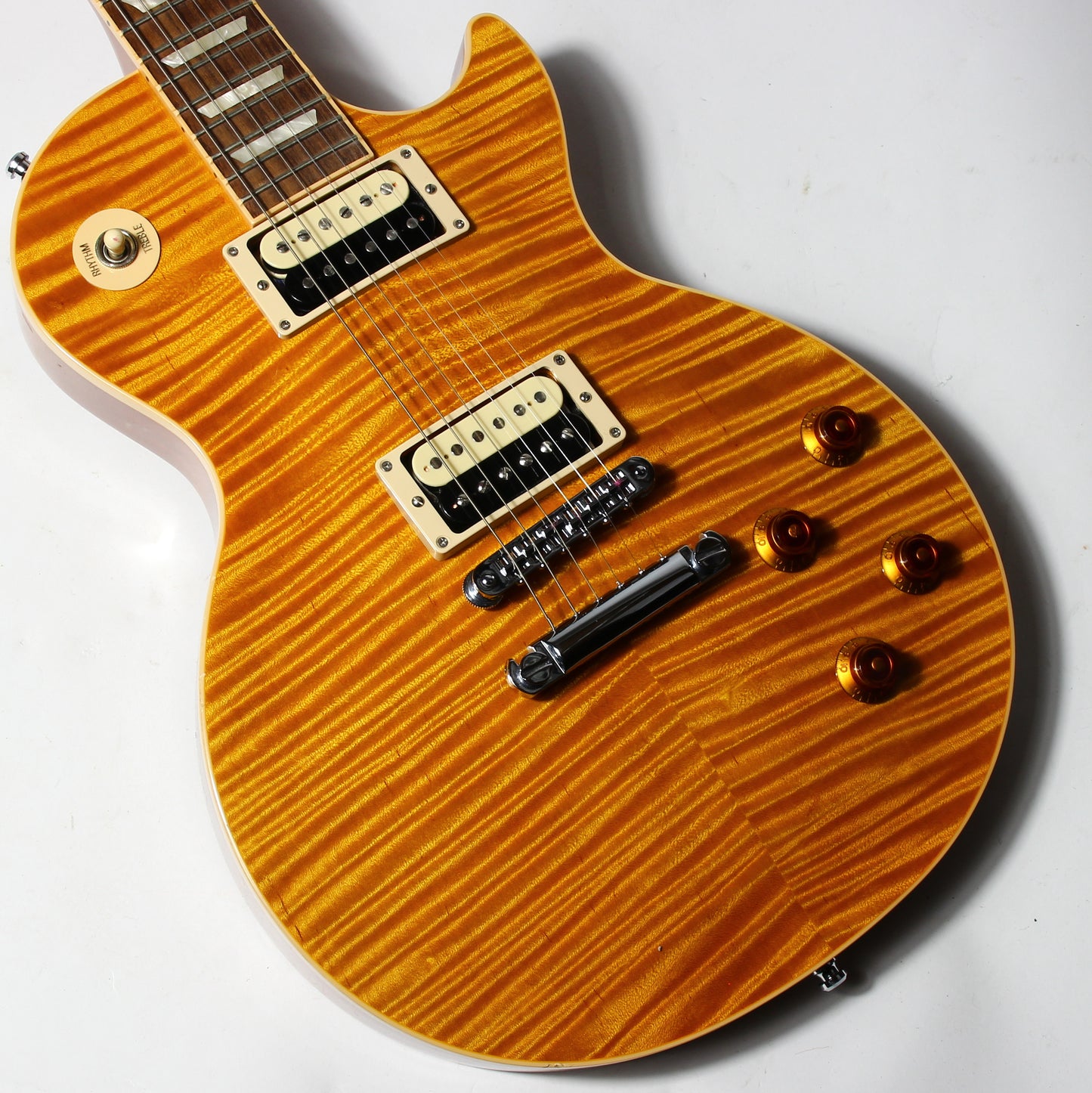 2013 Gibson Les Paul Standard PREMIUM PLUS Trans Amber Slash Pickups KILLER TOP!