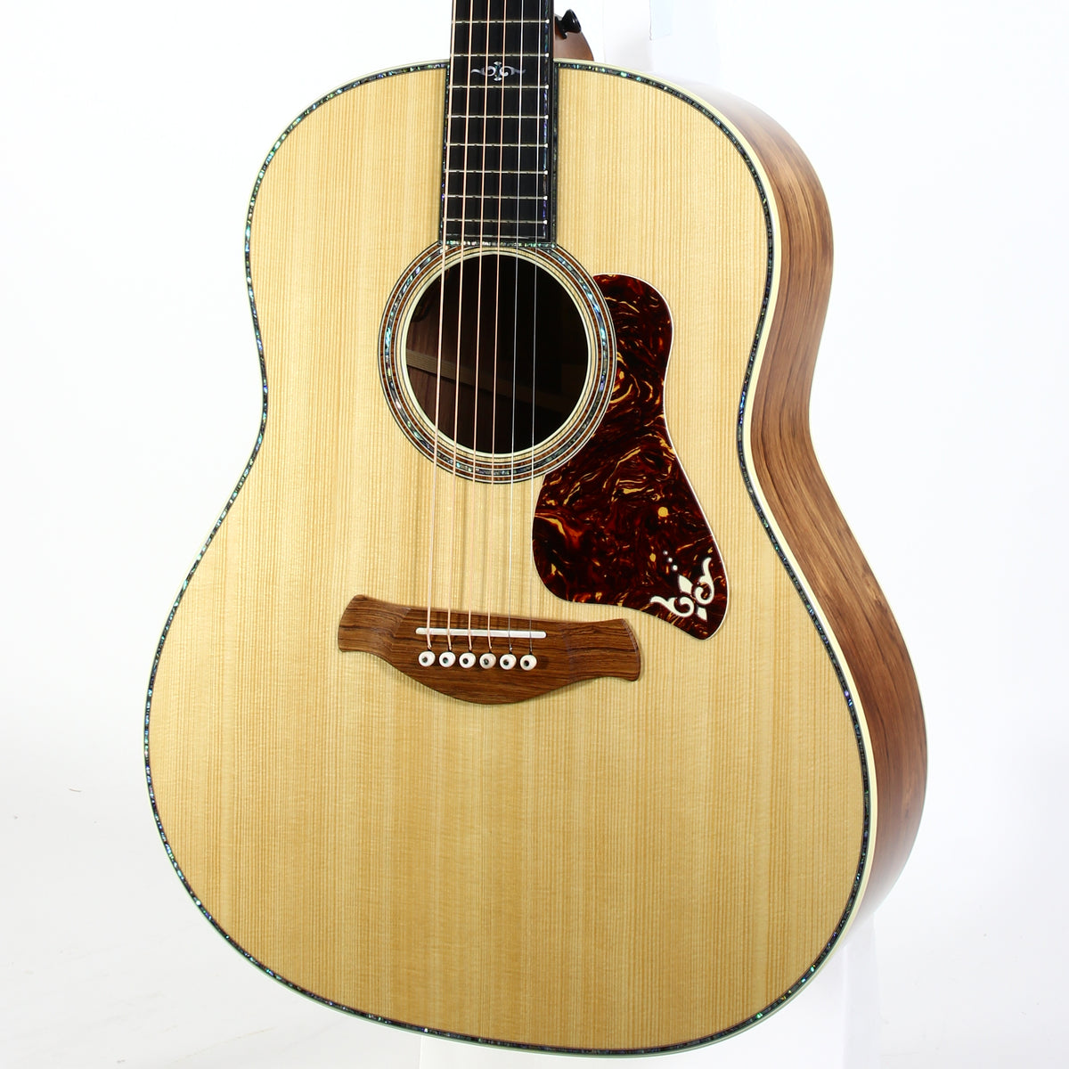 2026 Taylor next generation gold label 917E grand Pacific torrified Adirondack top Honduran Rosewood back sides