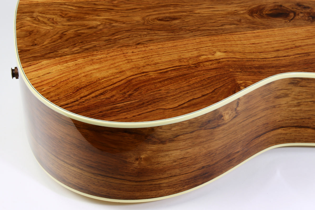 2026 Taylor Next Generation Gold Label 917E Grand Pacific Torrefied Adirondack Top Honduran Rosewood Back Sides