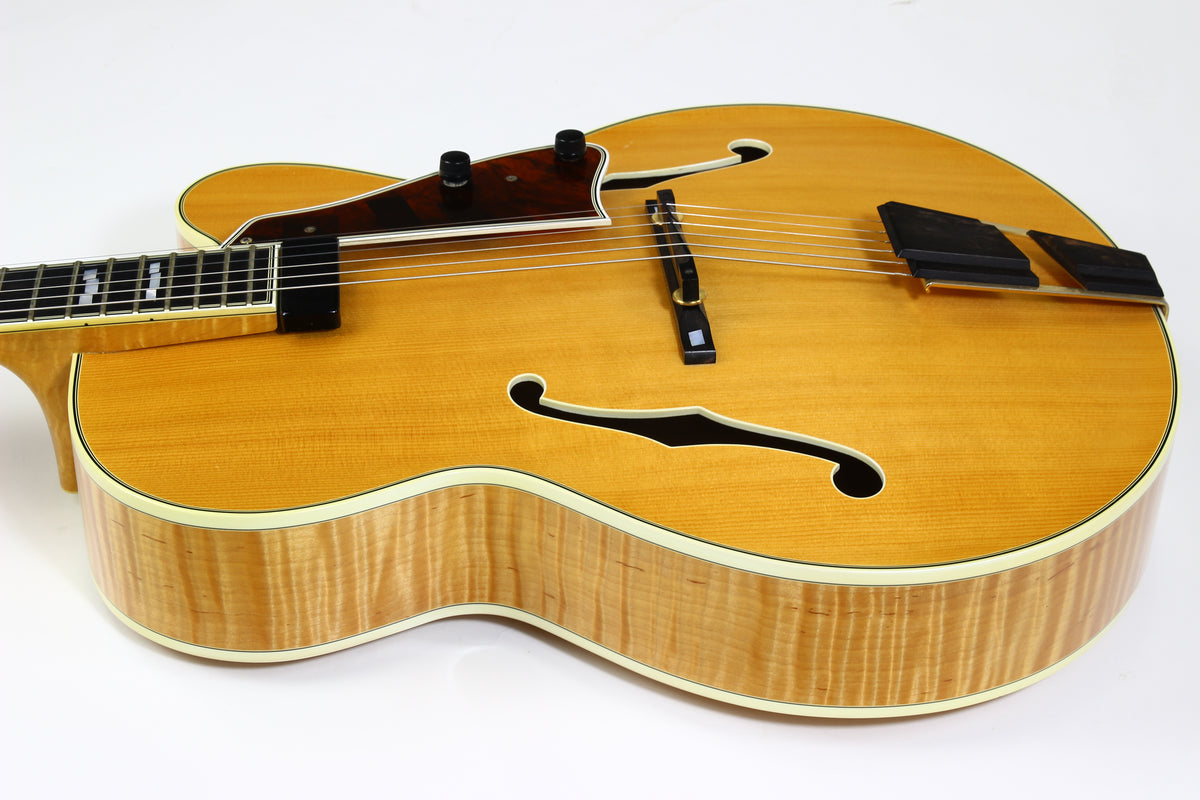2005 Mark Campellone Deluxe Series 17 Inch Fine Archtop Guitar w Floating Pickup Natural Finish Made In USA