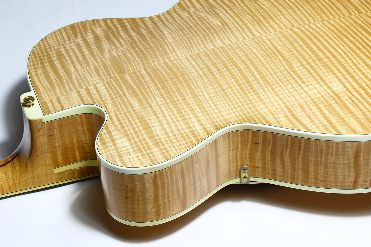 2005 Mark Campellone Deluxe Series 17 Inch Fine Archtop Guitar w Floating Pickup Natural Finish Made In USA