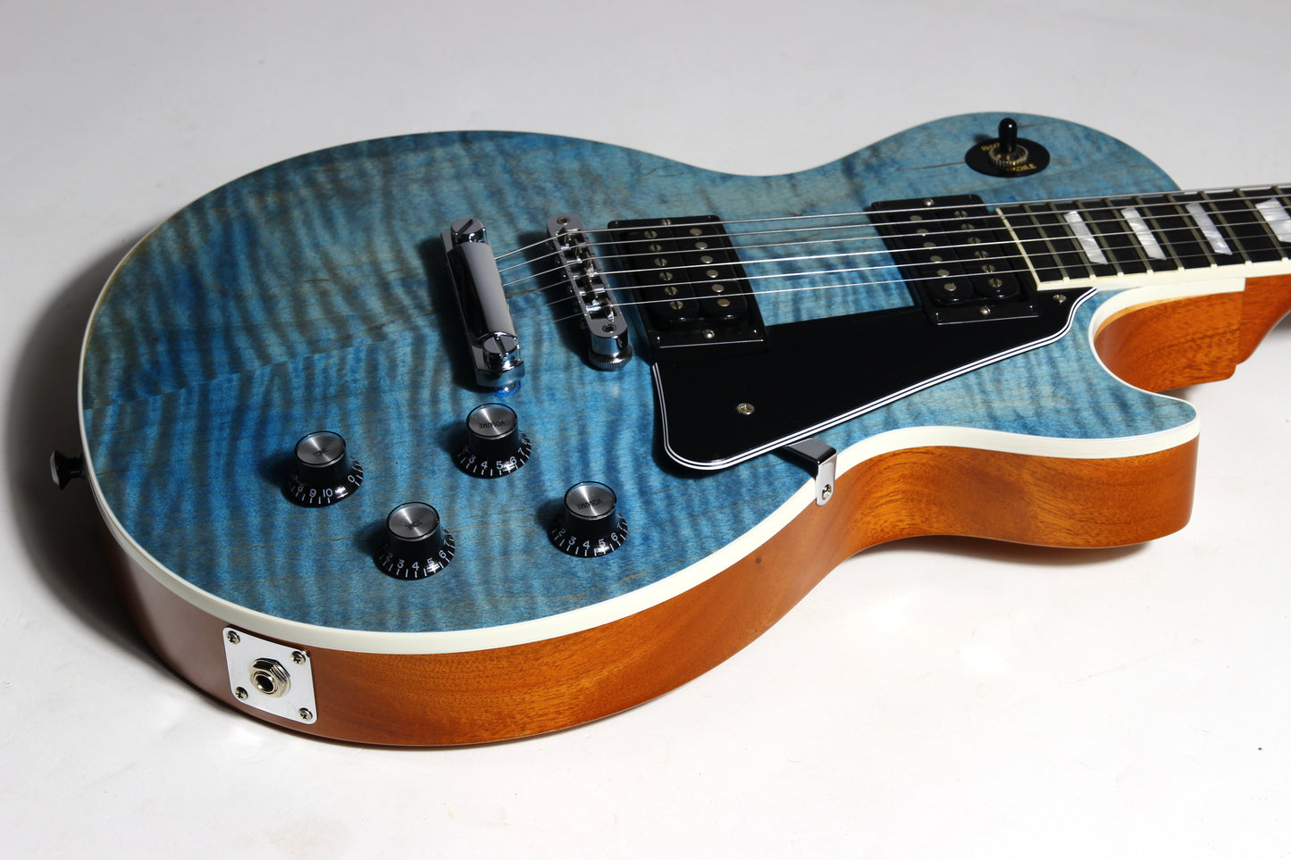 Gibson Les Paul Signature Player Plus 2018 Satin Ocean Blue