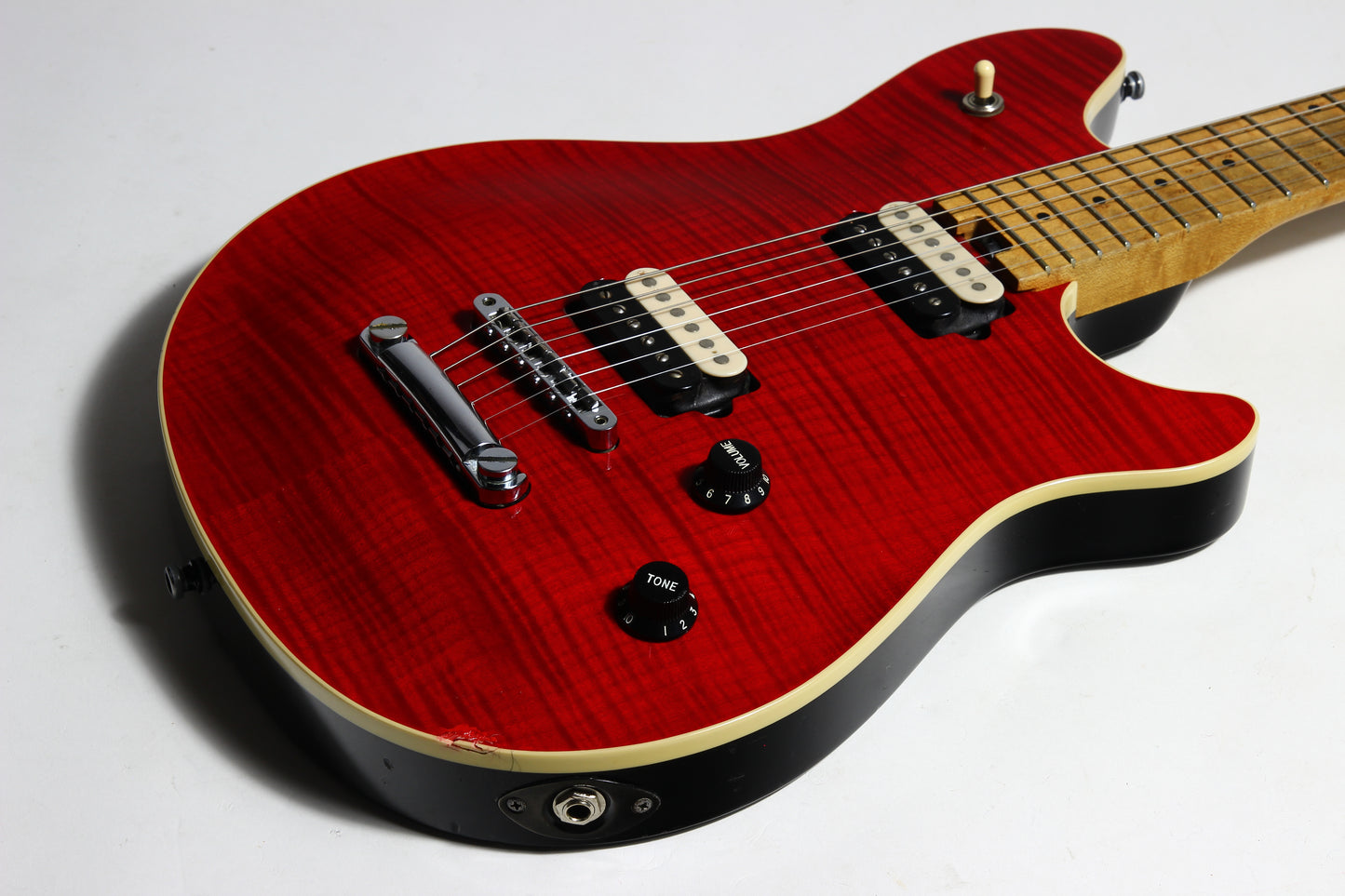 c 1999 Peavey EVH Wolfgang with Stop-Bar Tailpiece USA Standard | Eddie Van Halen Hardtail HT Red