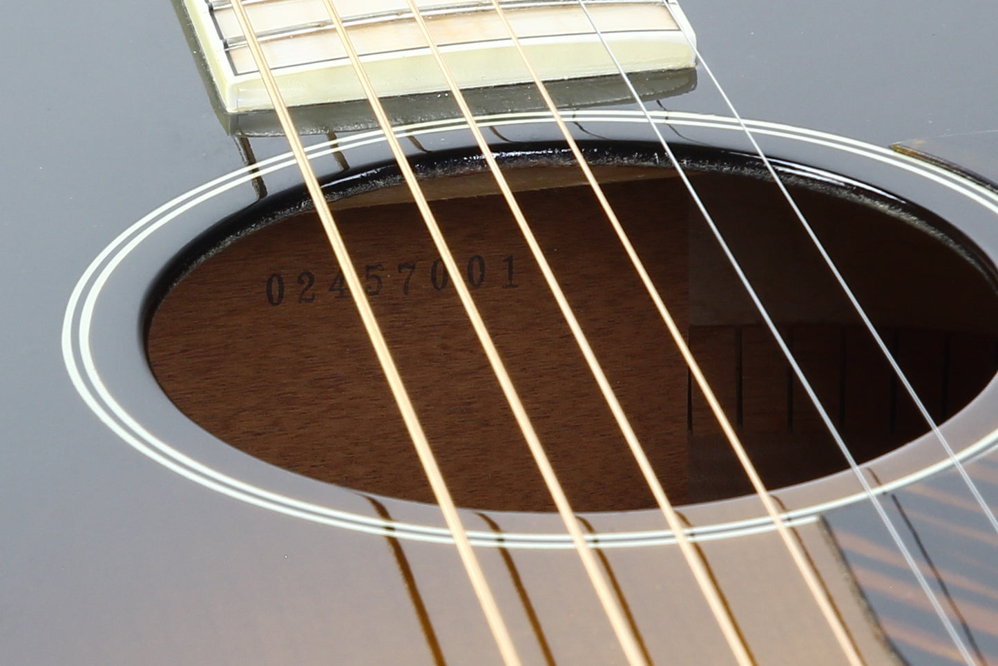 Gibson Custom Shop ELVIS COSTELLO L- Century of Progress 2007 Signed Label, Songwriter Series