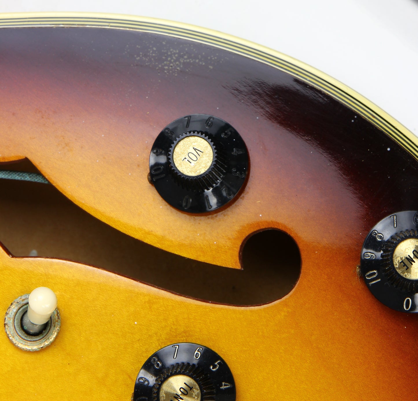 1967 Epiphone Sheraton E212T Sunburst Gibson Kalamazoo USA made Vintage Guitar ES-355 335