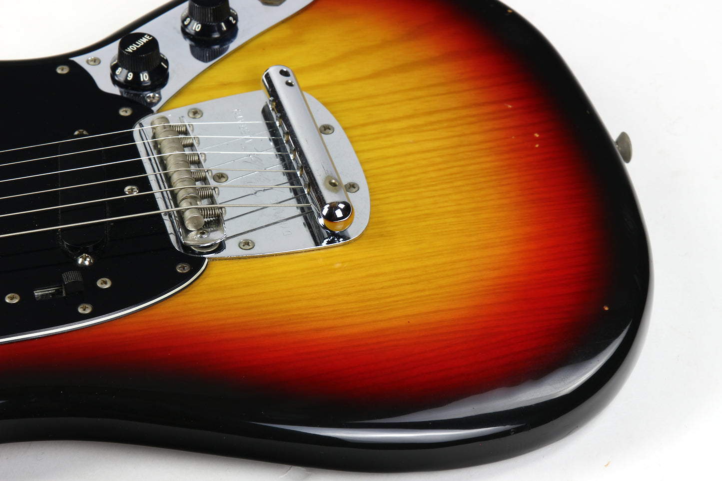 1978 Fender Mustang Sunburst Vintage Electric Guitar w Original Hard Case & Strap