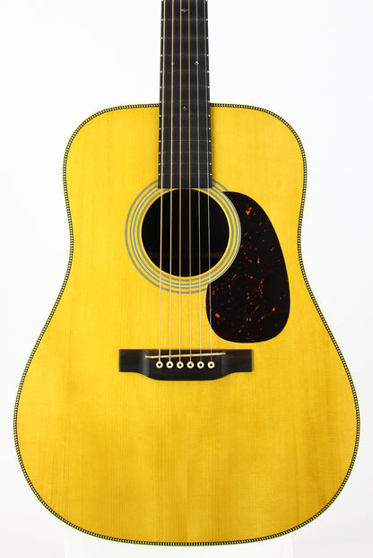 Martin Custom Shop BRAZILIAN ROSEWOOD Authentic D-28 1937 Stage 1 Aging CE-03BRZ Acoustic Guitar