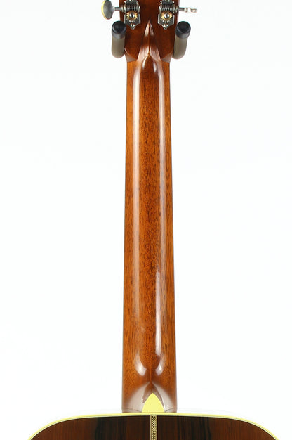 Martin Custom Shop BRAZILIAN ROSEWOOD Authentic D-28 1937 Stage 1 Aging CE-03BRZ Acoustic Guitar